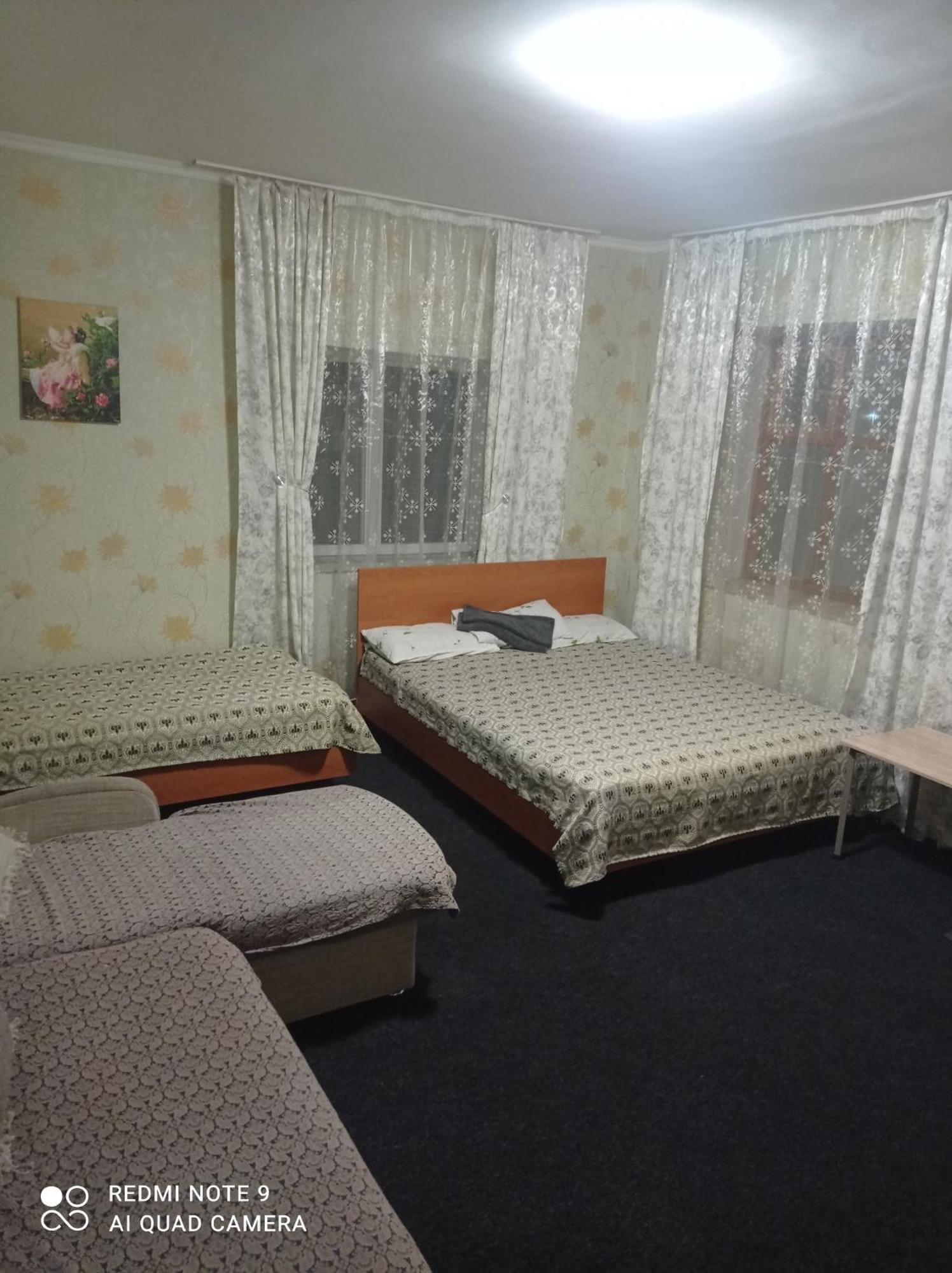 Podsolnukhi Guest House 乔尔蓬阿塔 外观 照片
